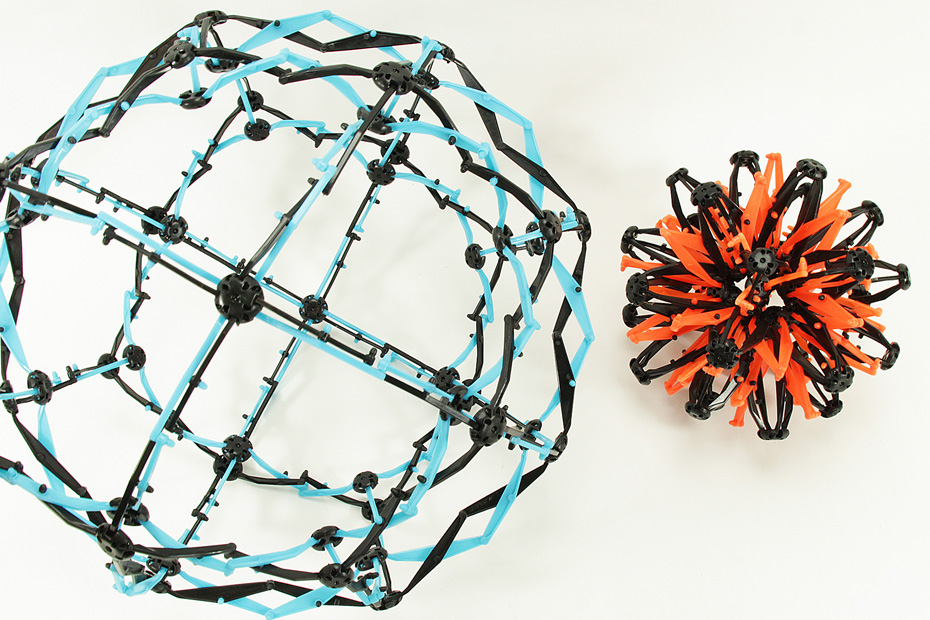 https://wirsprofis88.de/ProfiTeam/2%20x%20Magic%20Ball%20Zauberball%20Teleskop-Kugel%20Spielzeug%20Expandaball/3k.jpg
